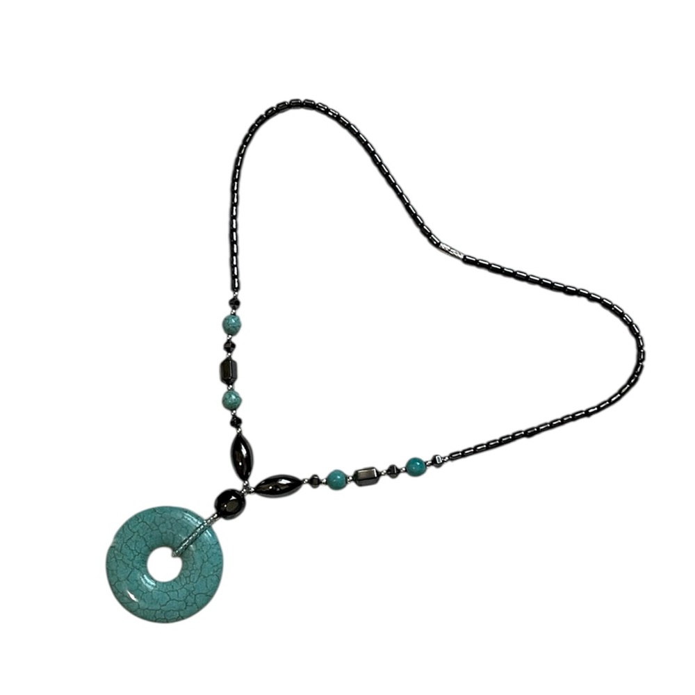 Women’s boho black and blue circle turquoise black gunmetal beaded necklace